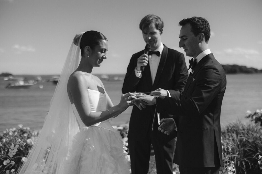 belle haven club wedding photos