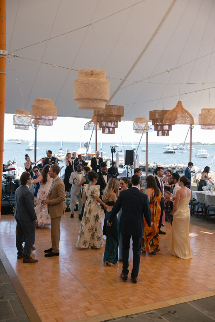 belle haven club wedding photos