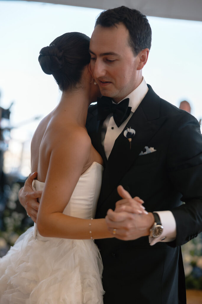 belle haven club wedding photos